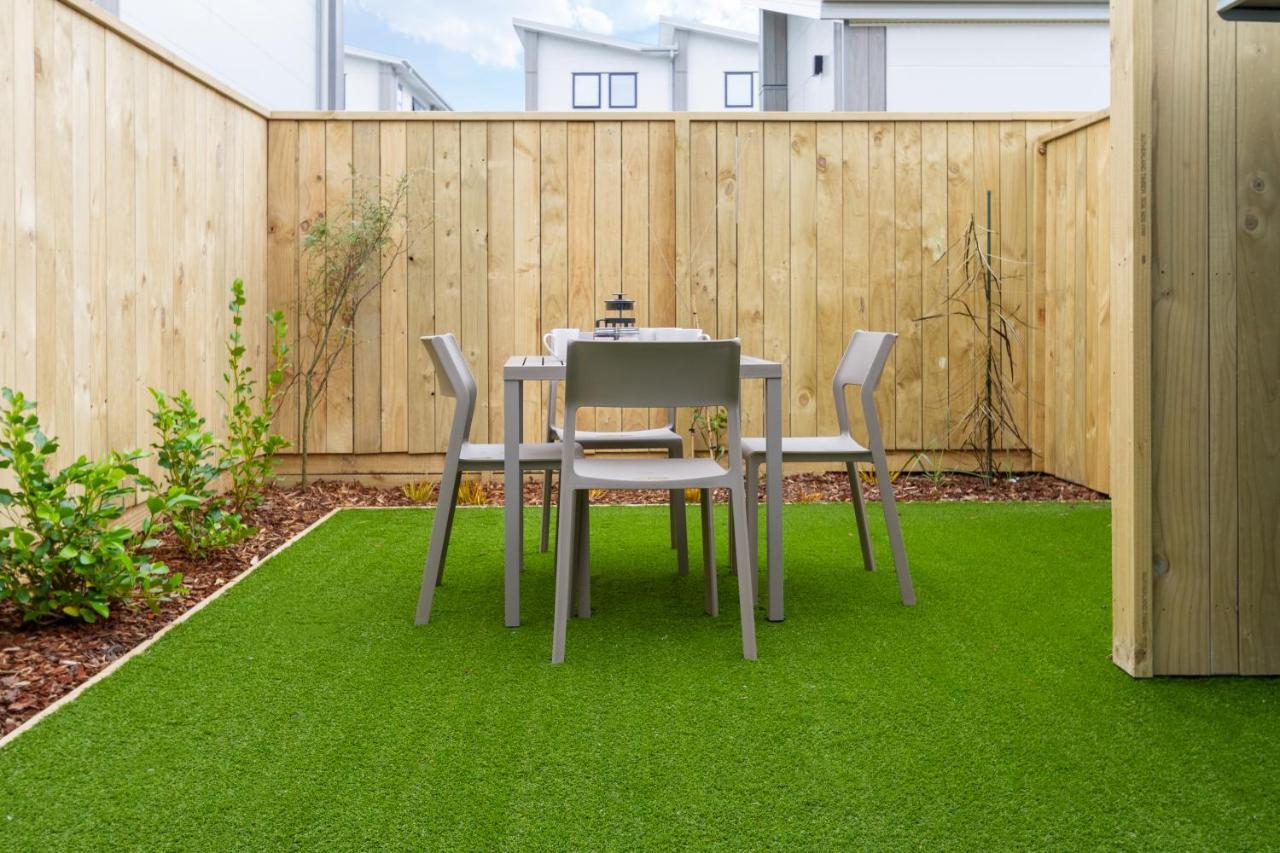 Sanctuary Close To The Beach With Sofa Bed Apartment Christchurch Exterior photo